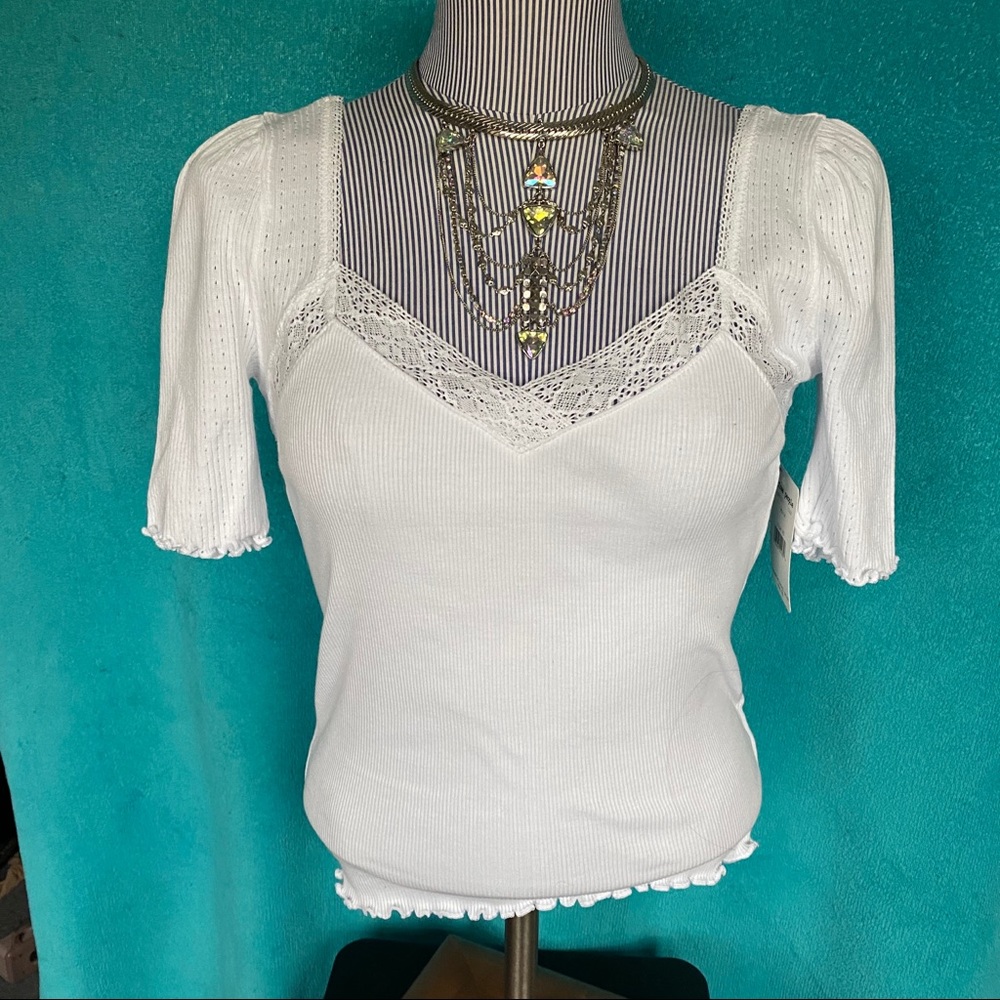 White Lettuce Edge Top